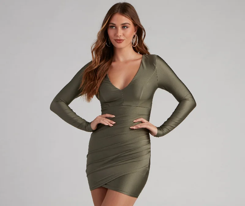 Weekend-Ready Bodycon Mini Dress